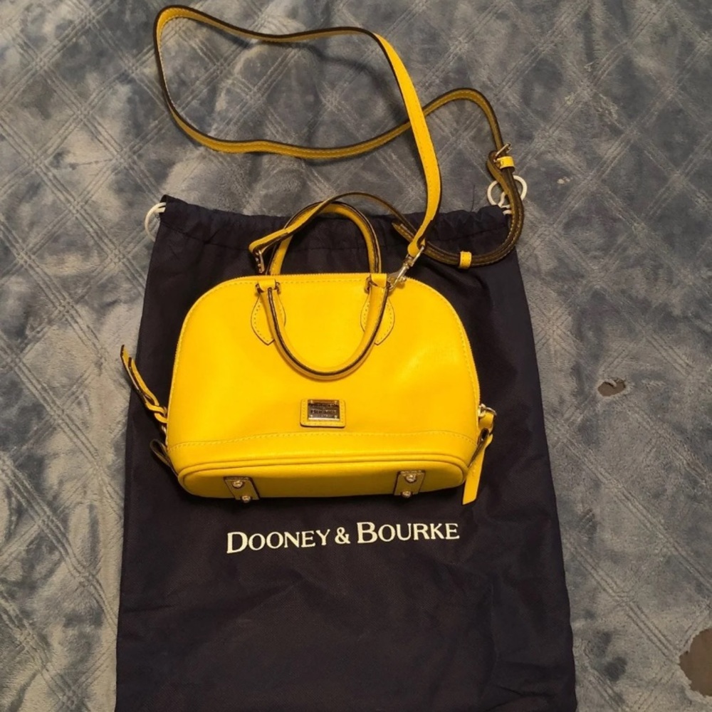 Dooney & Bourke Bitsy Bag
